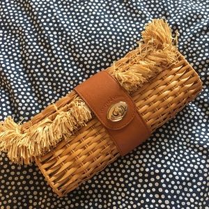 Vineyard Vines Straw Clutch